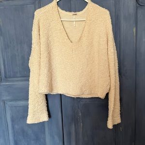 Free People Sweater Women in off white colour size Medium in excellent condition